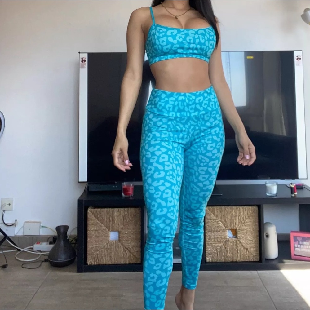 New 2 piece set - Picture 4 of 8